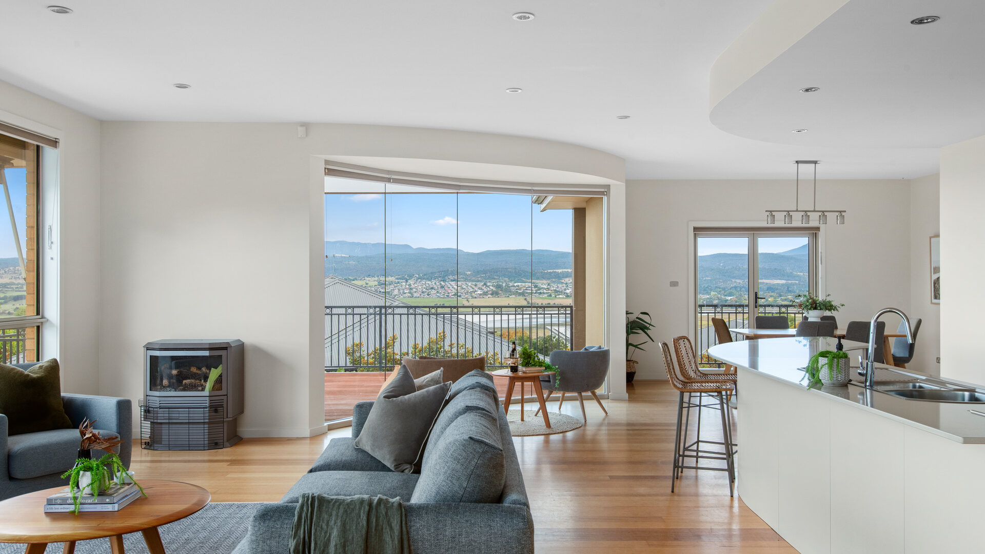 Sold - 15 Bronte Court - New Property in Riverside - Real Estate by Josh Hart