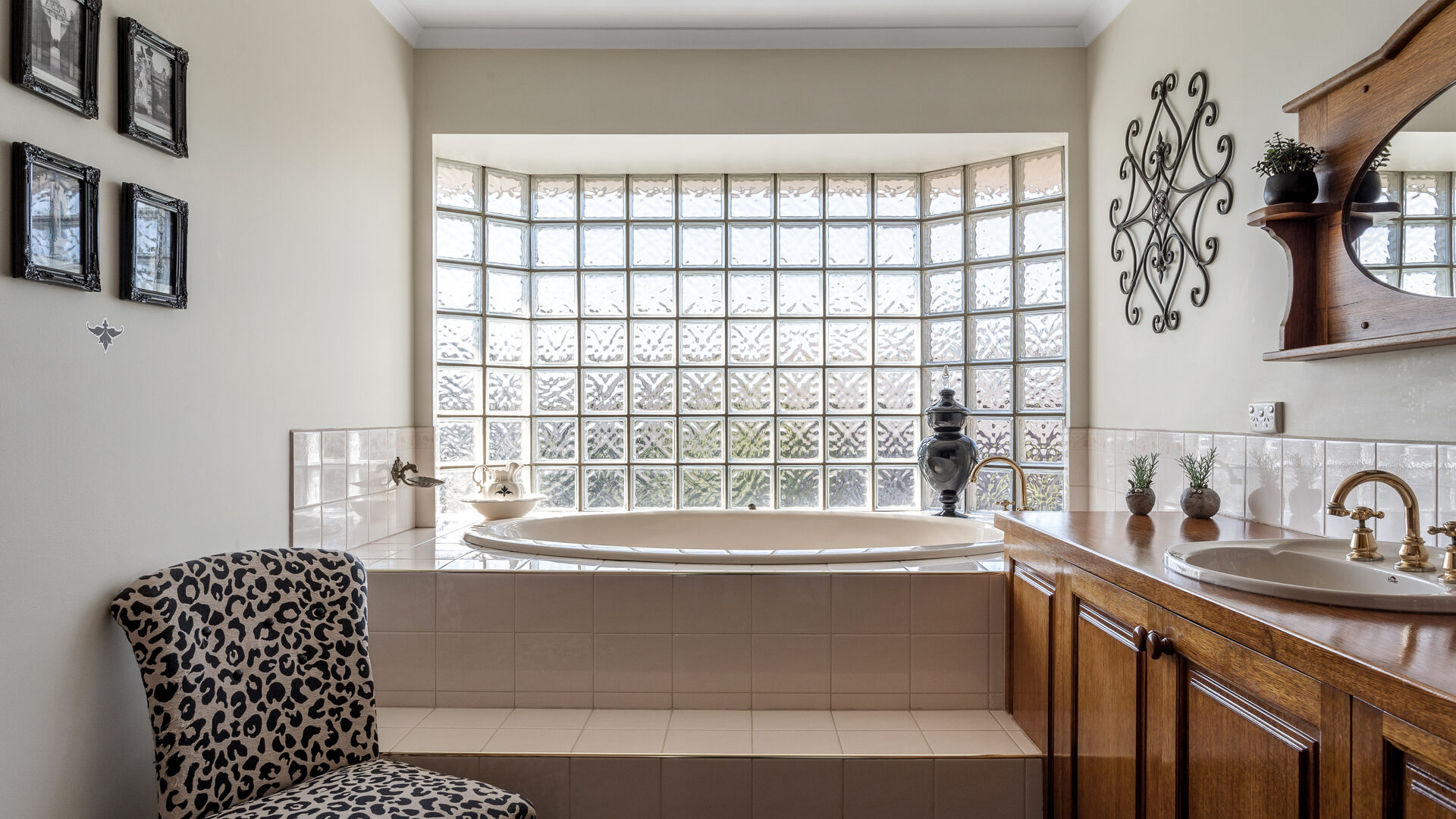 Sold - 20 Beverley Hills Road - New Property in Newstead - Real Estate by Josh Hart