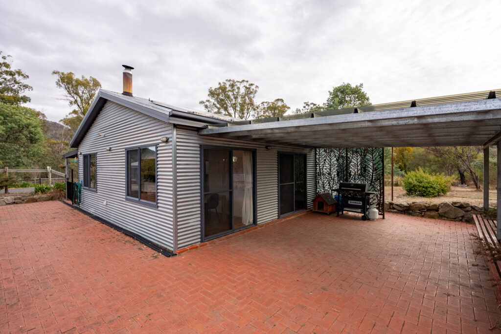 Sold - 521 Green Valley Road - New Property in Bagdad - Real Estate by Kim Symmons
