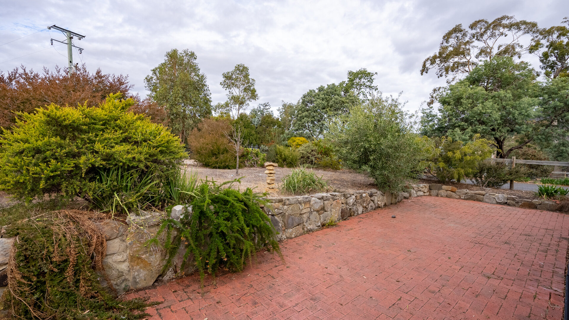 Sold - 521 Green Valley Road - New Property in Bagdad - Real Estate by Kim Symmons