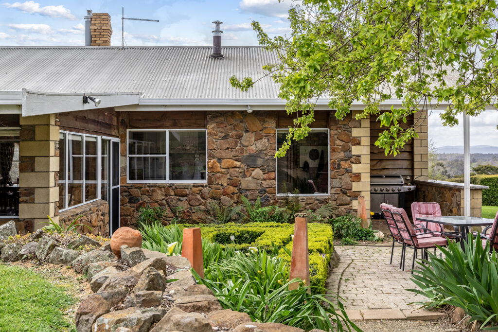 Sold - 695 Ecclestone Road - New Property in Riverside - Real Estate by Jessica Hogarth