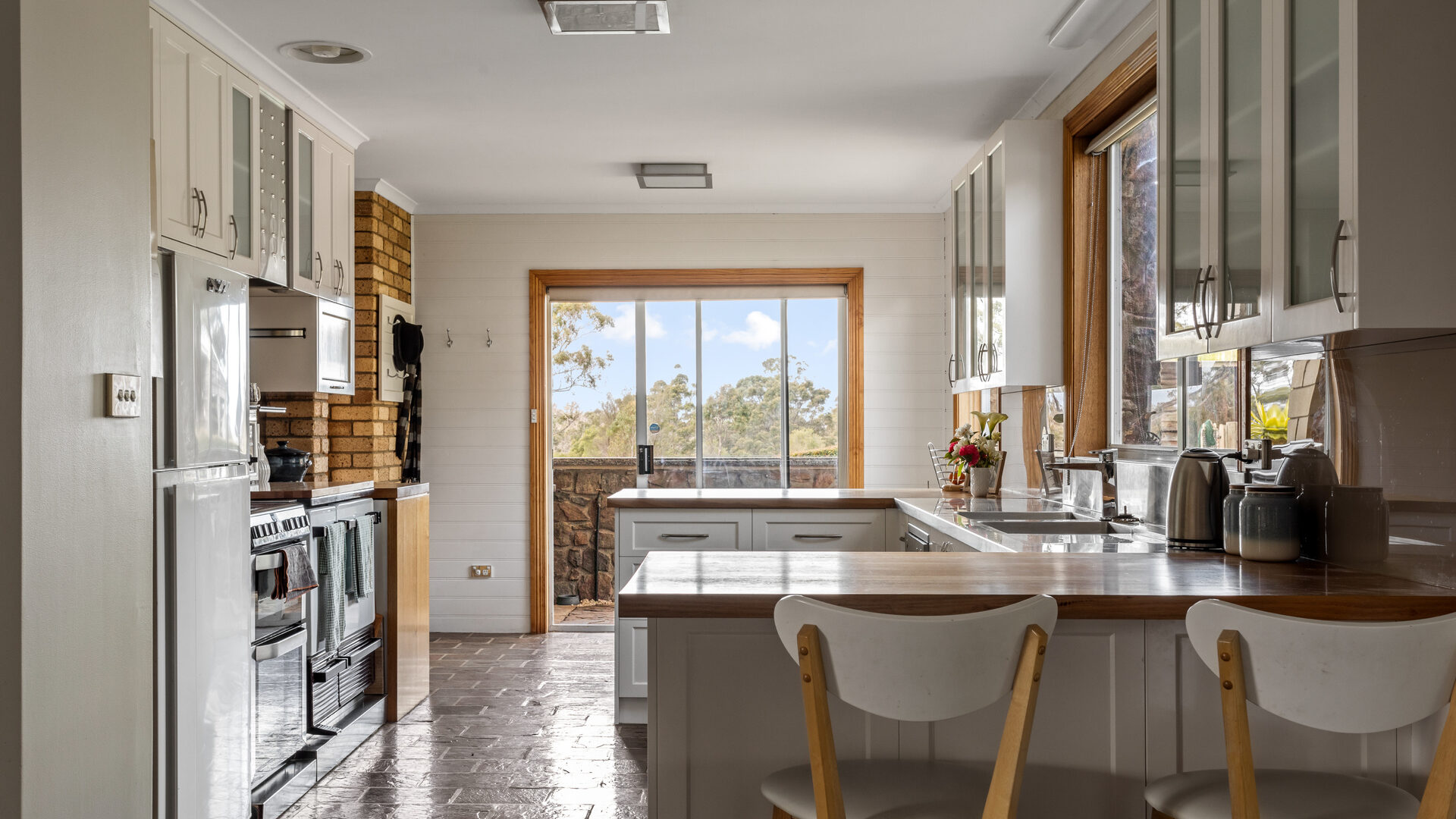 Sold - 695 Ecclestone Road - New Property in Riverside - Real Estate by Jessica Hogarth