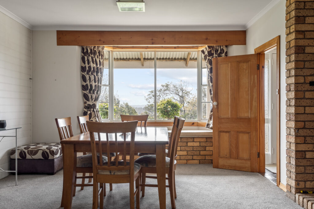 Sold - 695 Ecclestone Road - New Property in Riverside - Real Estate by Jessica Hogarth