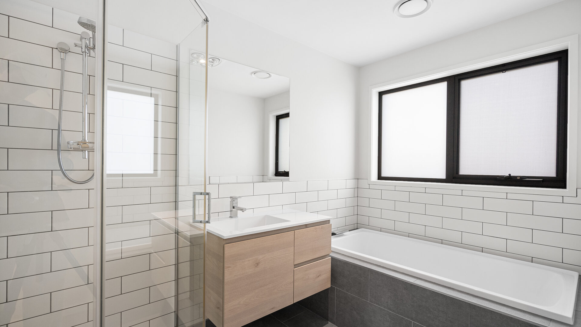 Sold - 28 Camrise Drive - New Property in Cambridge - Real Estate by Kim Symmons