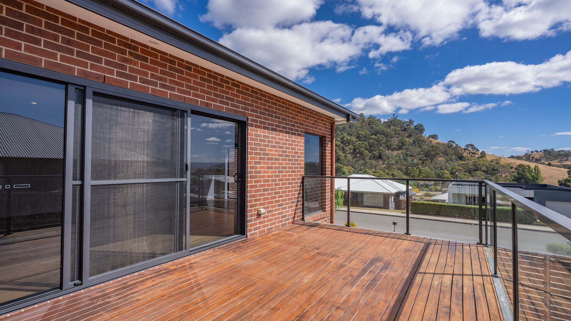 Sold - 28 Camrise Drive - New Property in Cambridge - Real Estate by Kim Symmons