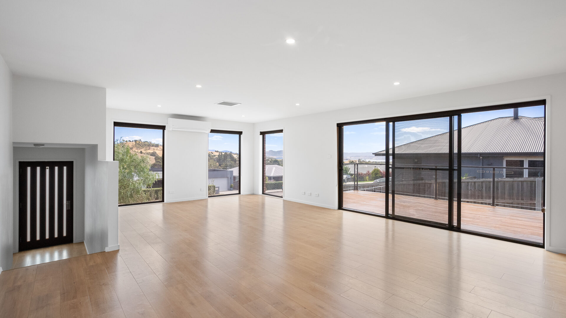 Sold - 28 Camrise Drive - New Property in Cambridge - Real Estate by Kim Symmons