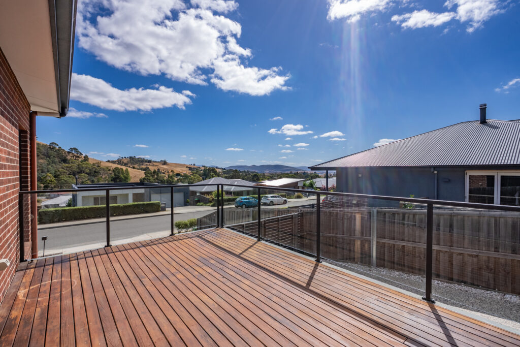 Sold - 28 Camrise Drive - New Property in Cambridge - Real Estate by Kim Symmons