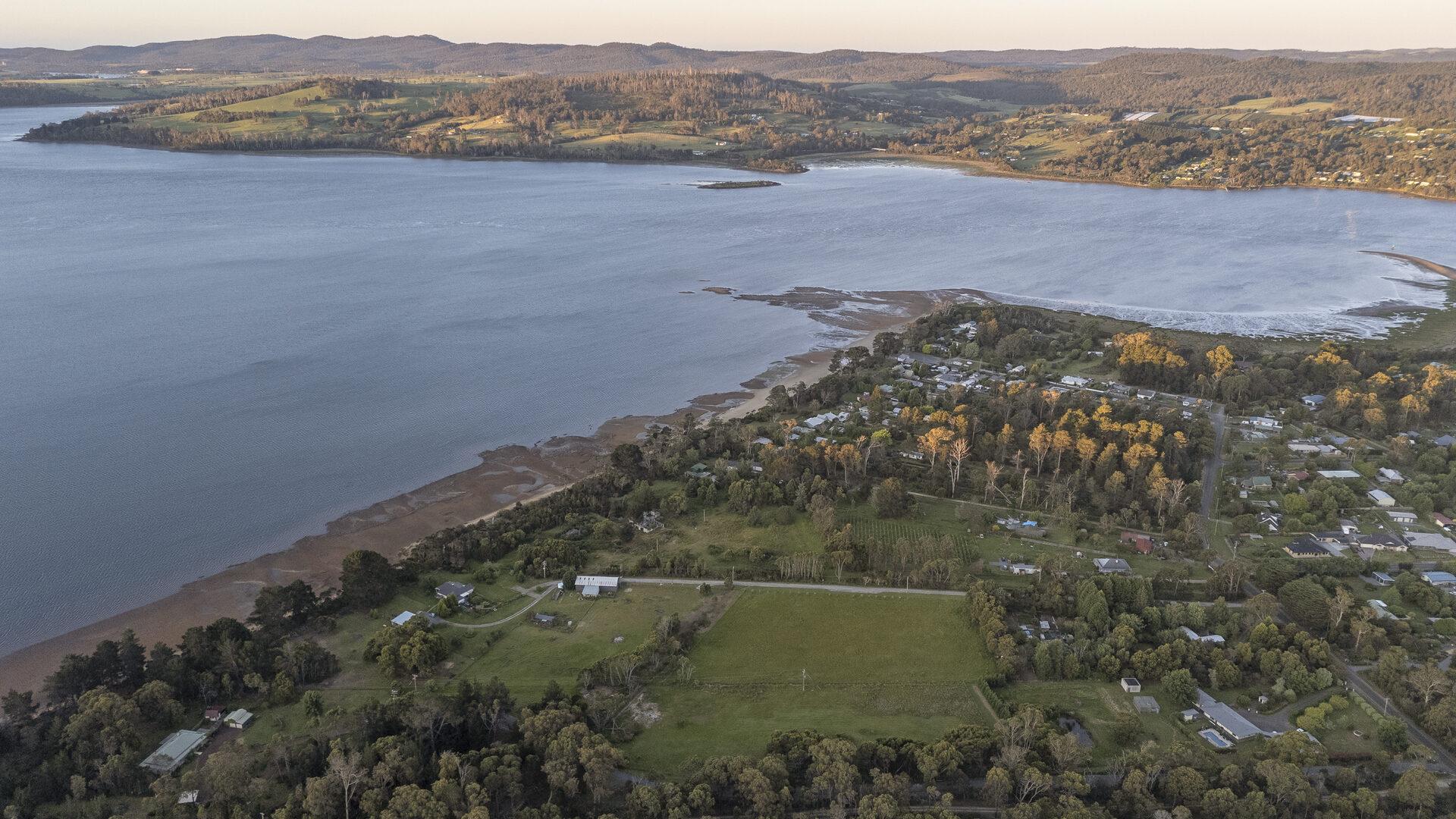 Sold - 141a Paper Beach Road - New Property in Swan Point - Real Estate by Jessica Hogarth