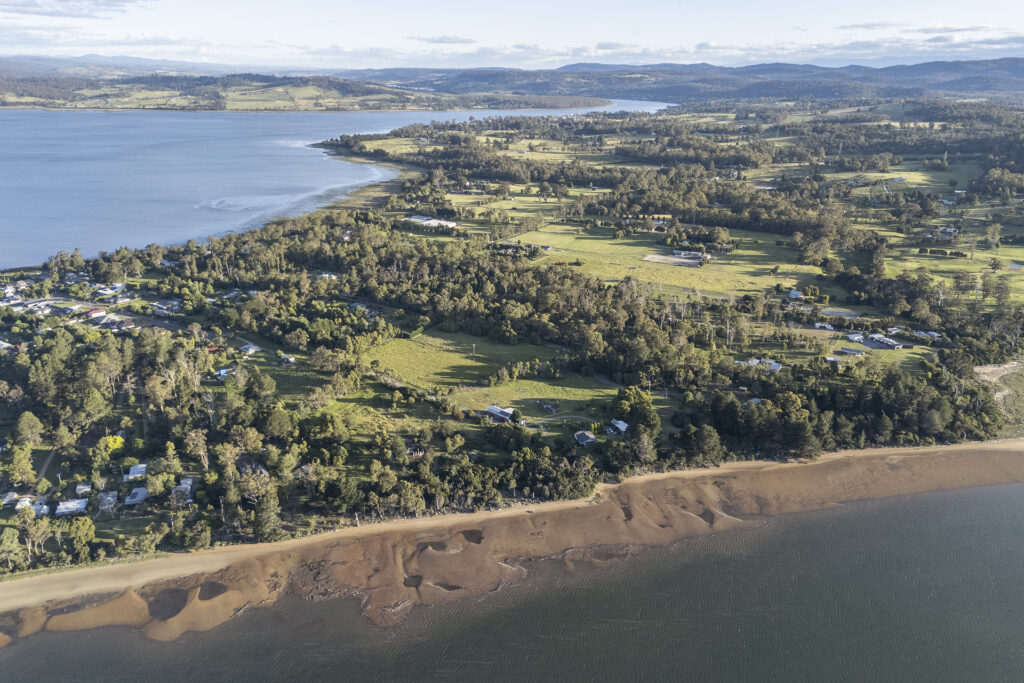 Sold - 141a Paper Beach Road - New Property in Swan Point - Real Estate by Jessica Hogarth