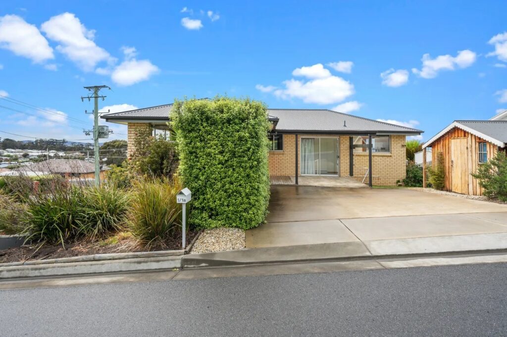 Sold - 1A Blanche Street - New Property in Blackmans Bay - Real Estate by Stuart Benson