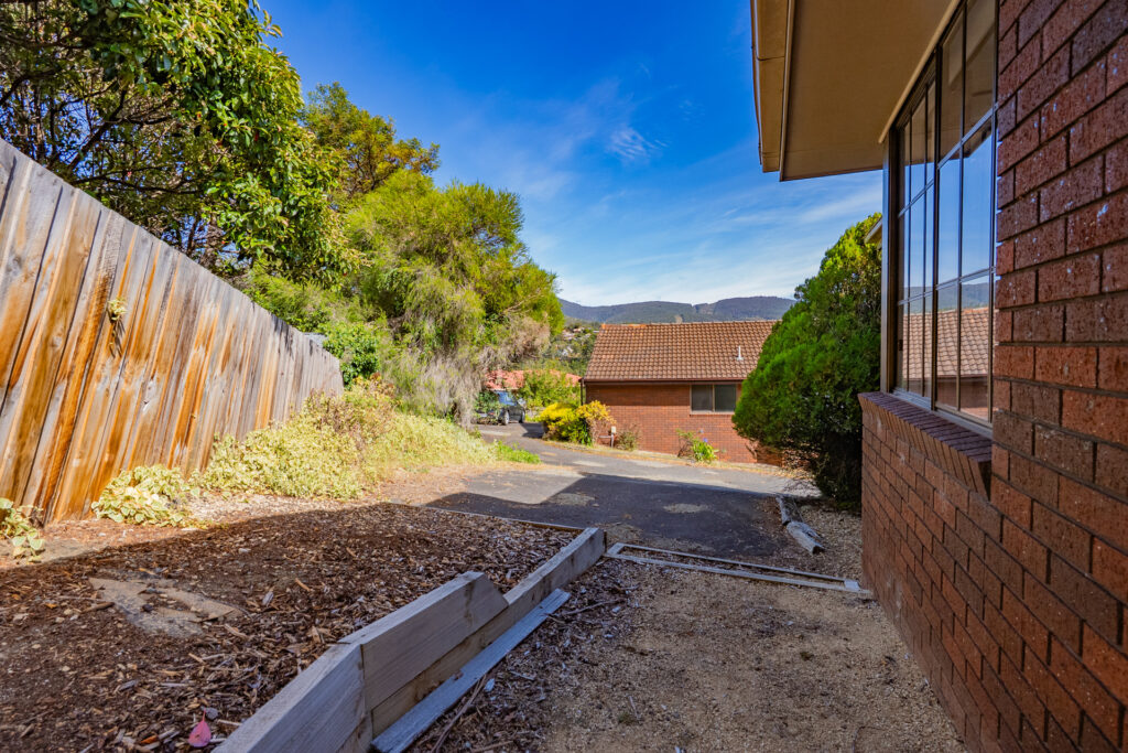 Sold - 4/6 Namoi Place - New Property in Lenah Valley - Real Estate by Stuart Benson