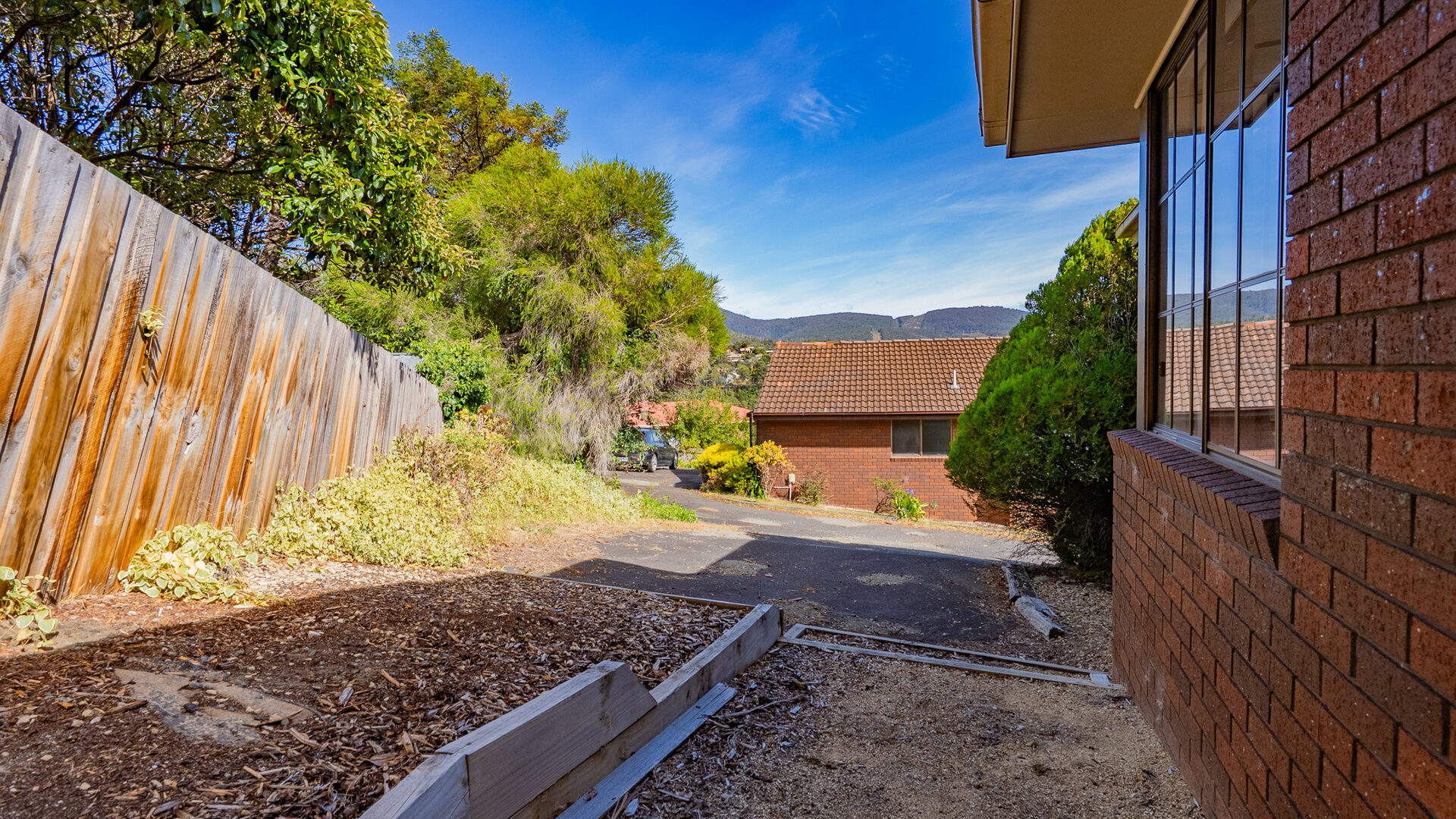 Sold - 4/6 Namoi Place - New Property in Lenah Valley - Real Estate by Stuart Benson