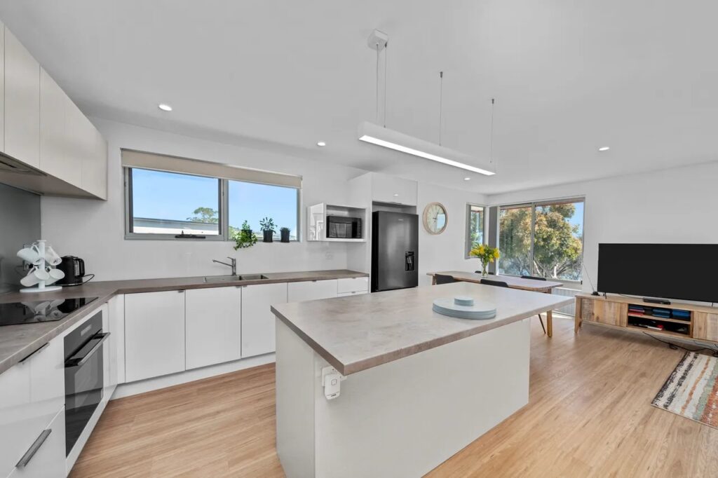 Sold - 161 Tranmere Road - New Property in Howrah - Real Estate by Kim Symmons