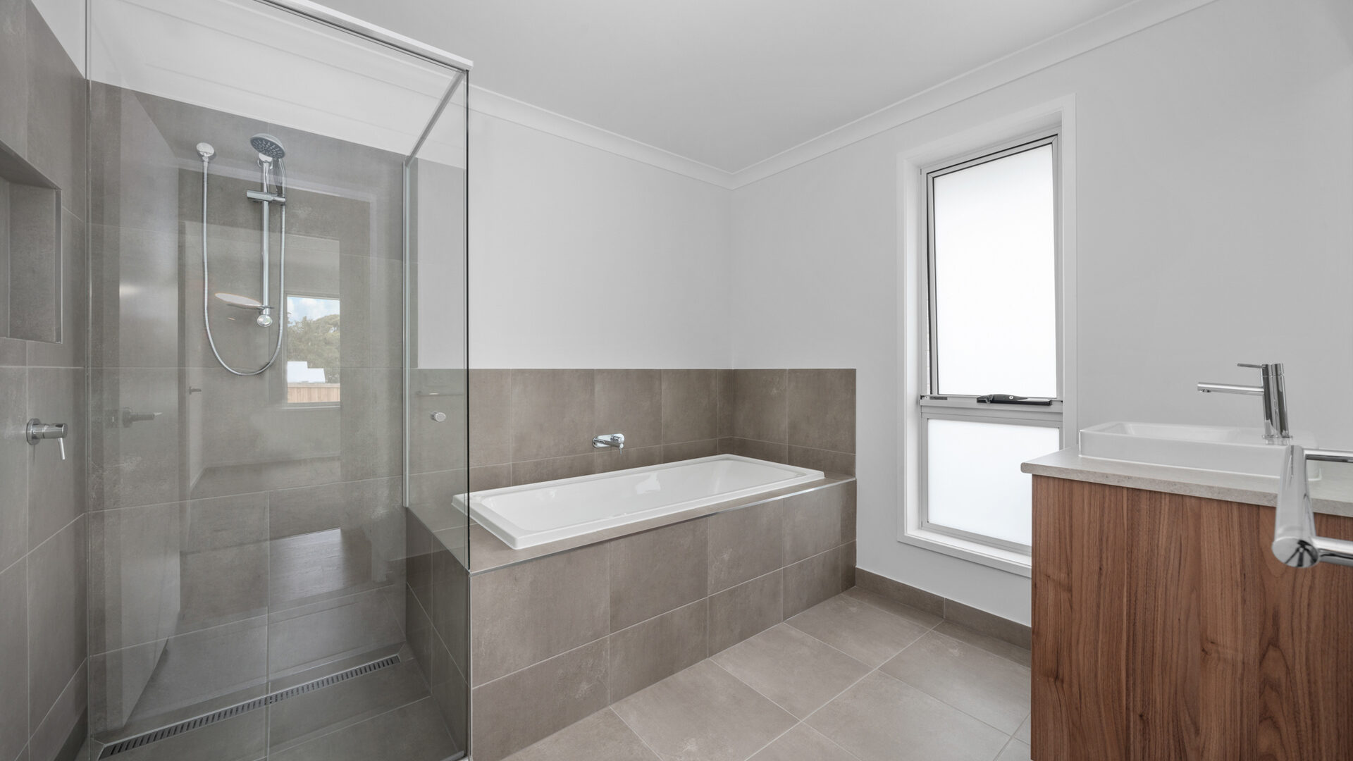 Sold - 1/5 Lowmore Avenue - New Property in Rokeby - Real Estate by Stuart Benson