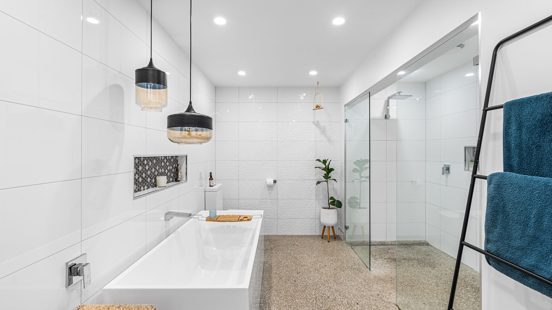 Sold - 190 Carella Street - New Property in Howrah - Real Estate by Kim Symmons