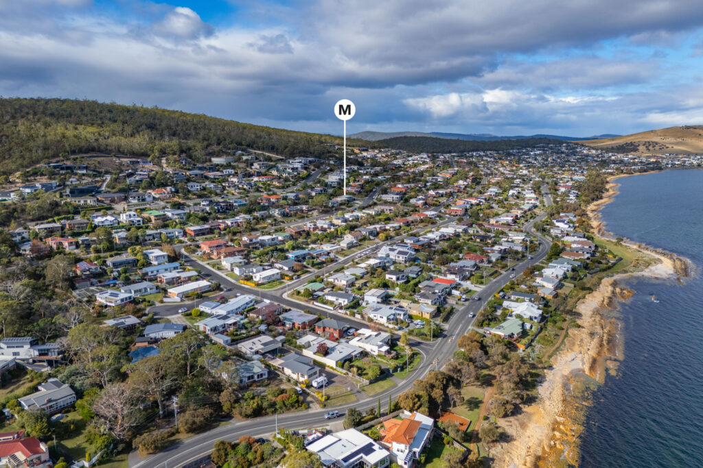 Sold - 190 Carella Street - New Property in Howrah - Real Estate by Kim Symmons