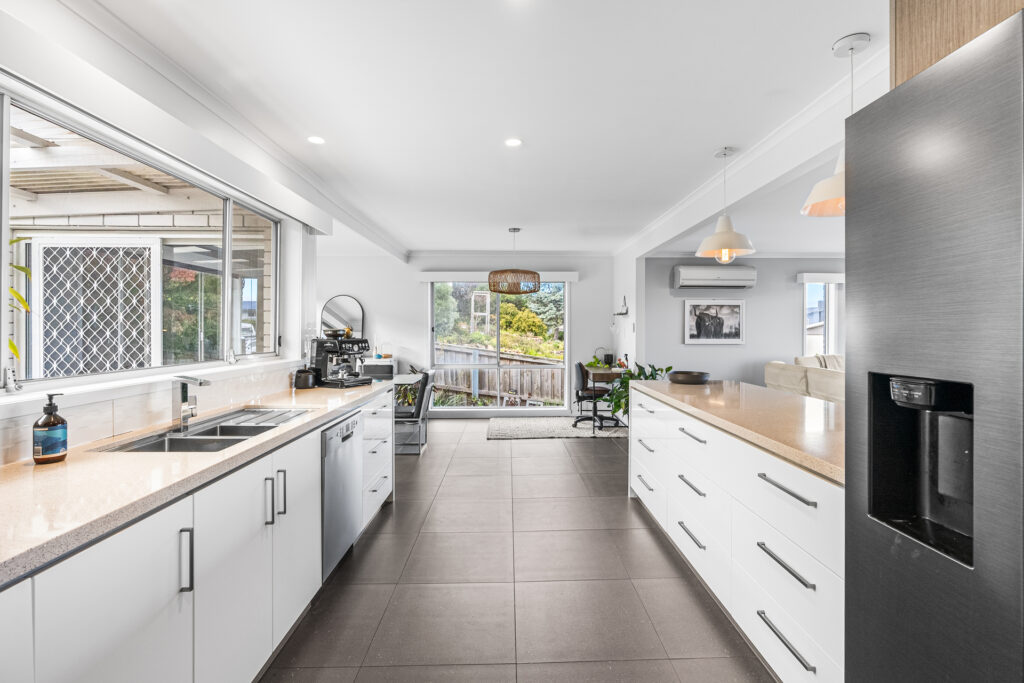 Sold - 190 Carella Street - New Property in Howrah - Real Estate by Kim Symmons