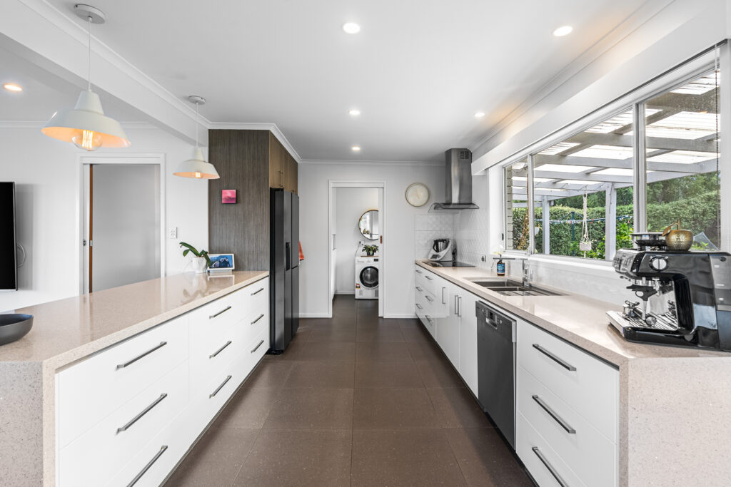 Sold - 190 Carella Street - New Property in Howrah - Real Estate by Kim Symmons
