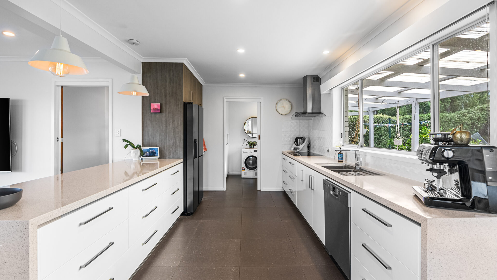 Sold - 190 Carella Street - New Property in Howrah - Real Estate by Kim Symmons