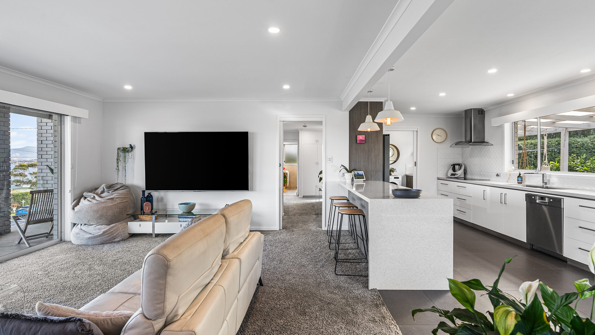 Sold - 190 Carella Street - New Property in Howrah - Real Estate by Kim Symmons