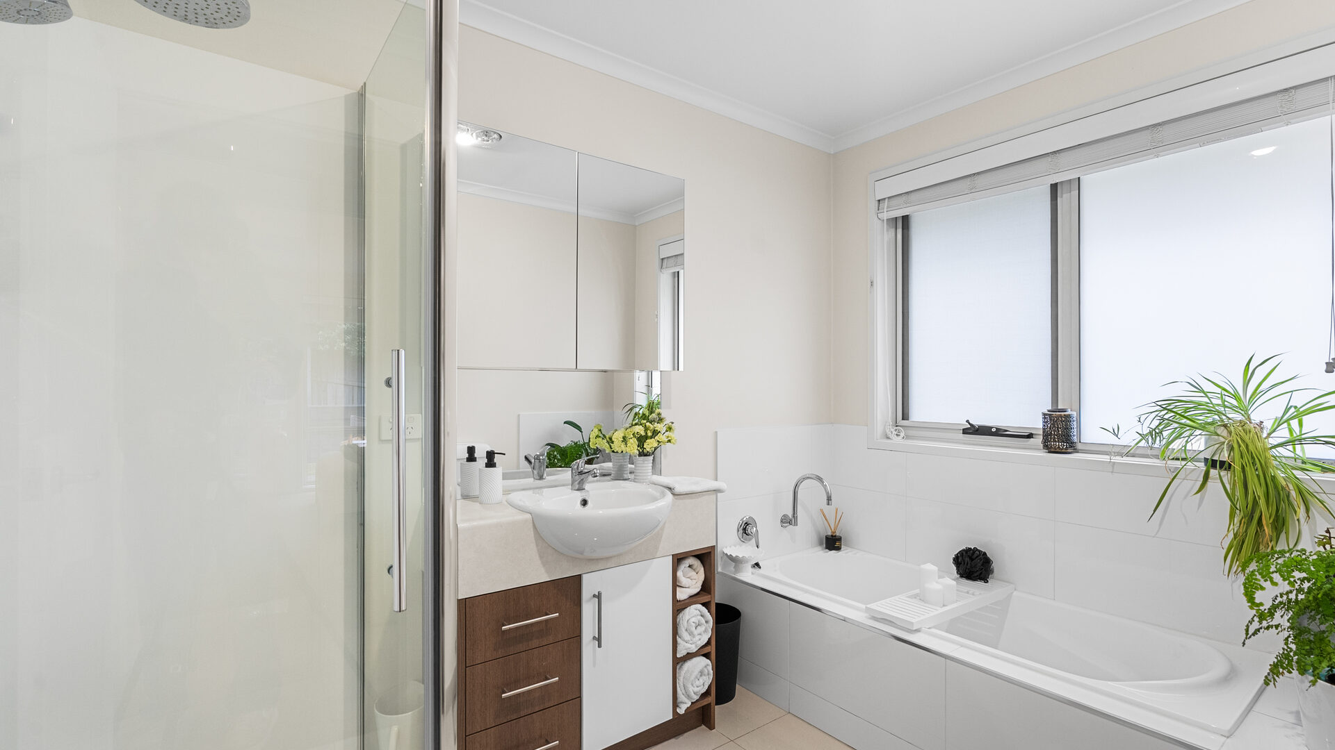 Sold - 2/12 Woodlyn Court - New Property in South Hobart - Real Estate by Kim Symmons