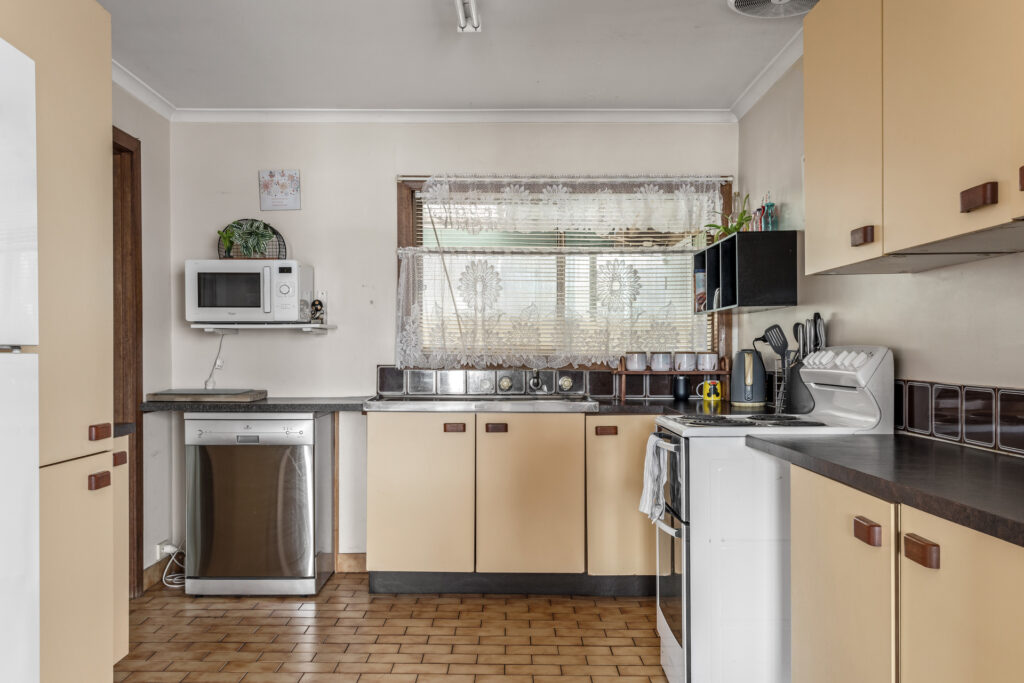 Sold - 87 Gravelly Beach Road - New Property in Blackwall - Real Estate by Jessica Hogarth