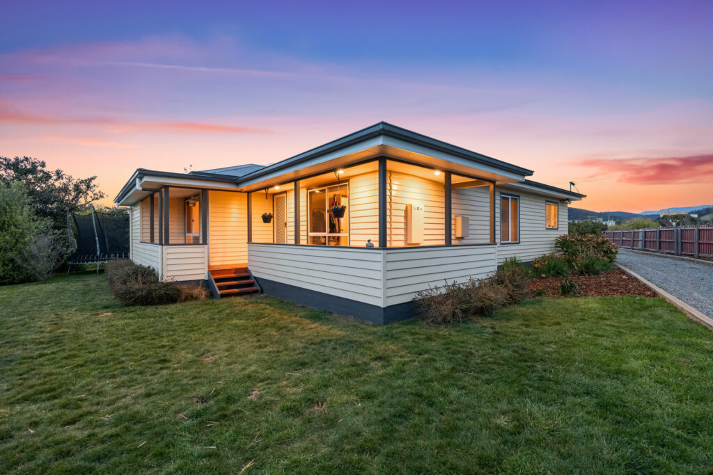 Sold - 54 Backhouse Lane - New Property in Cambridge - Real Estate by Kim Symmons