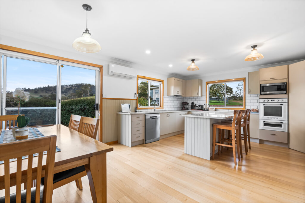 Sold - 54 Backhouse Lane - New Property in Cambridge - Real Estate by Kim Symmons