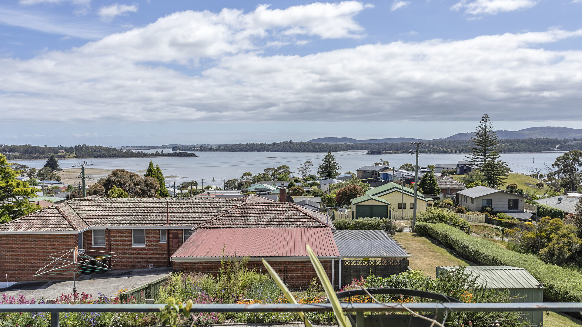 Sold - 156 Oxford Street - New Property in Beauty Point - Real Estate by Andrea Bonner