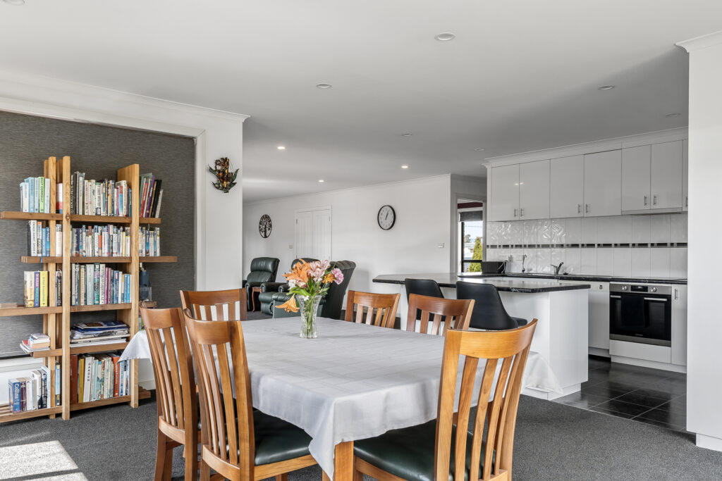 Sold - 4 Jasmine Court - New Property in Prospect - Real Estate by Lee Christmas