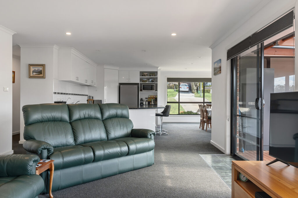 Sold - 4 Jasmine Court - New Property in Prospect - Real Estate by Lee Christmas