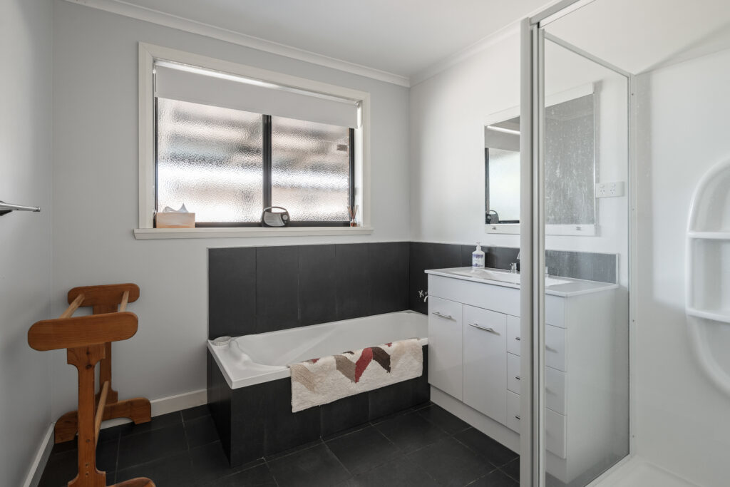 Sold - 4 Jasmine Court - New Property in Prospect - Real Estate by Lee Christmas