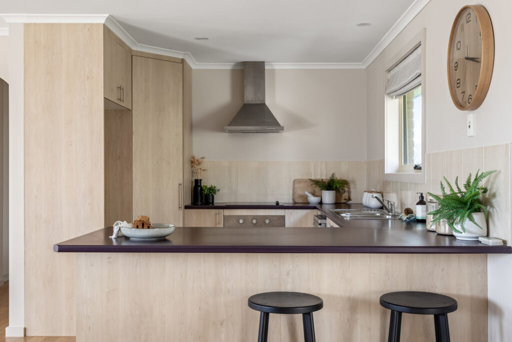 2/4 Gosling Grove, Legana TAS 7277 - photo 2