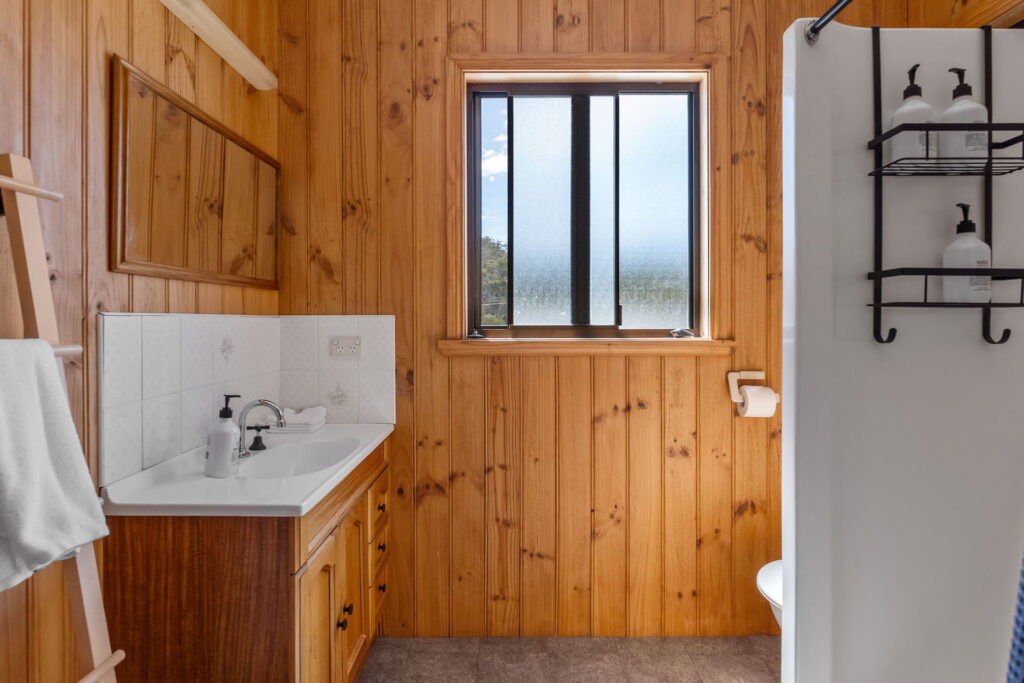 Sold - 38 Freycinet Drive - New Property in Coles Bay - Real Estate by Josh Hart