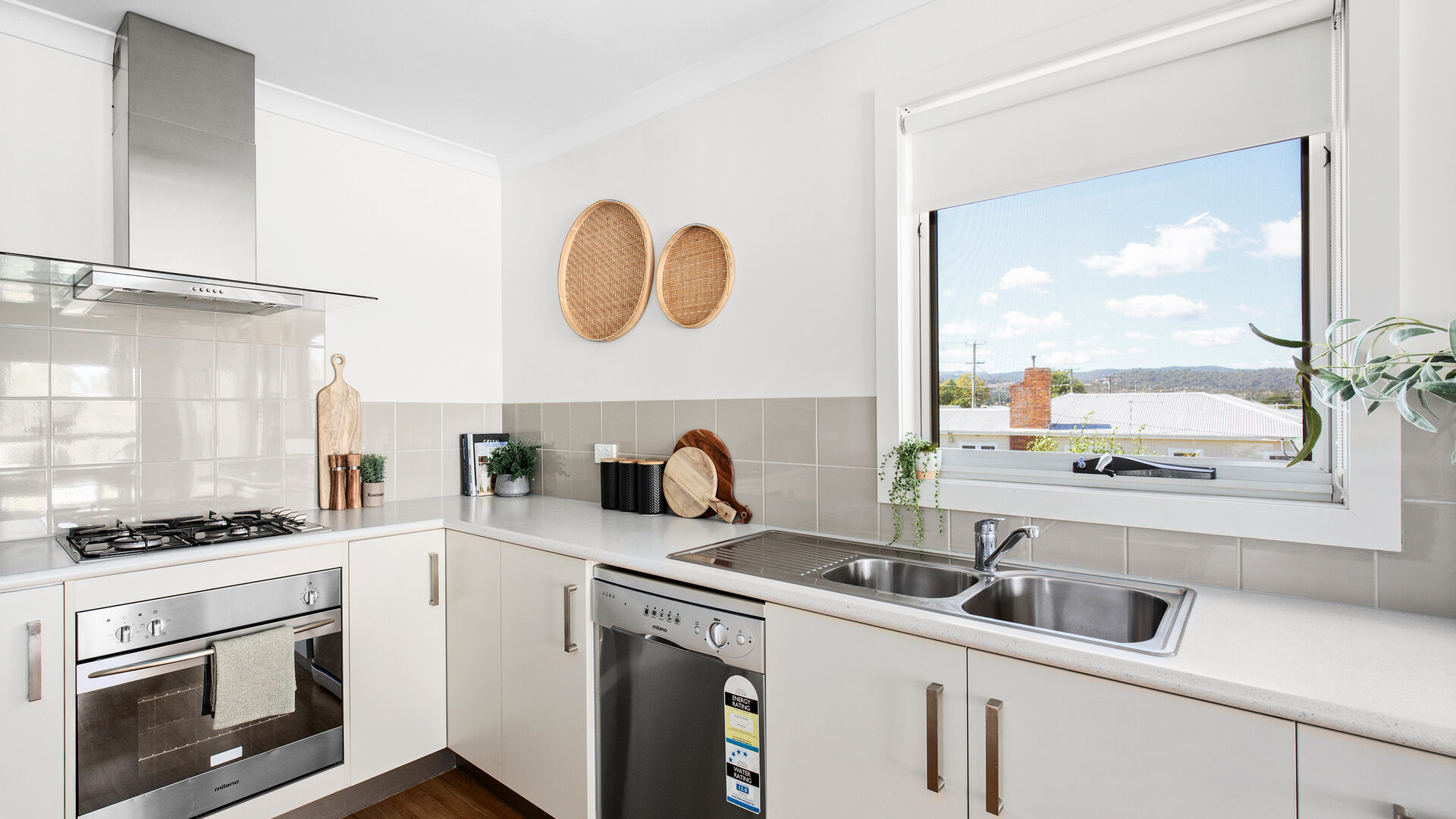 Sold - 2/73 Foch Street - New Property in Mowbray - Real Estate by Josh Hart