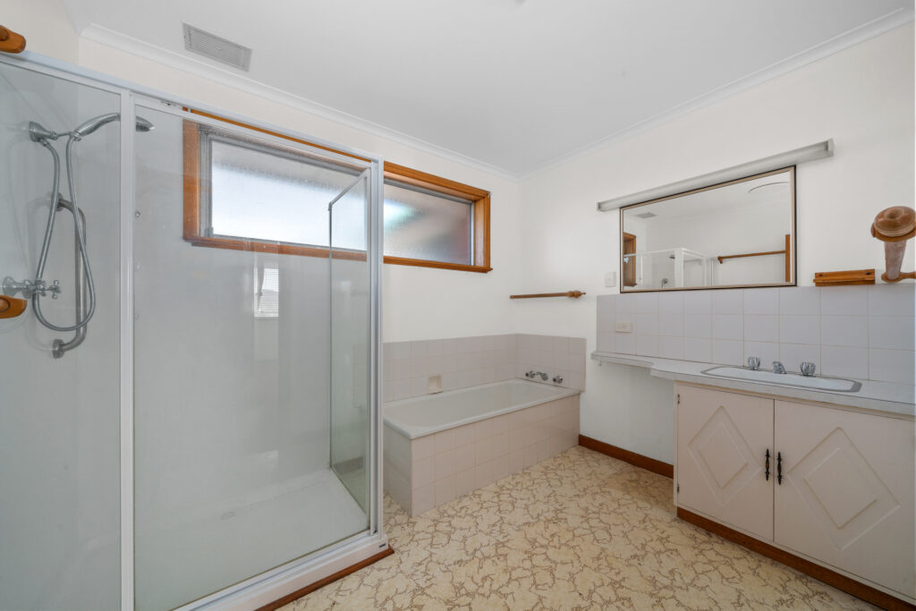 Sold - 128 Grange Road West - New Property in Rokeby - Real Estate by Kim Symmons