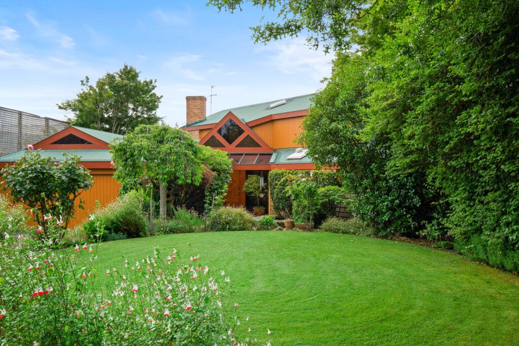 Sold - 1 Bayview Drive - New Property in Blackstone Heights - Real Estate by Josh Hart
