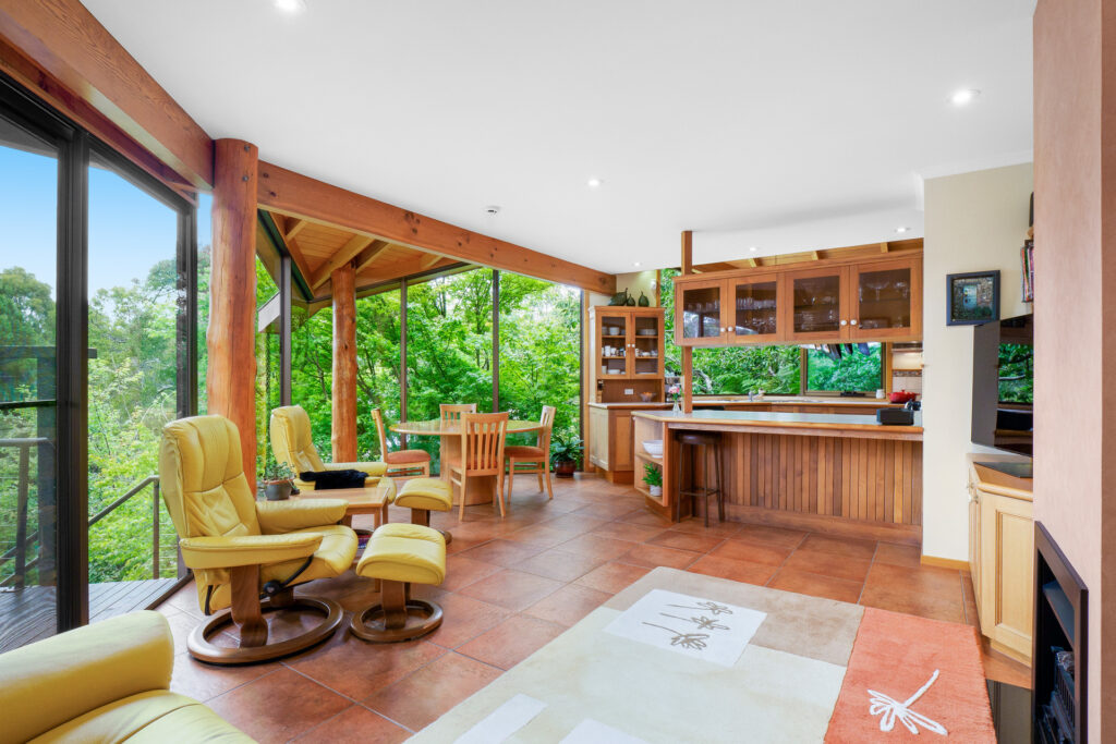 Sold - 1 Bayview Drive - New Property in Blackstone Heights - Real Estate by Josh Hart