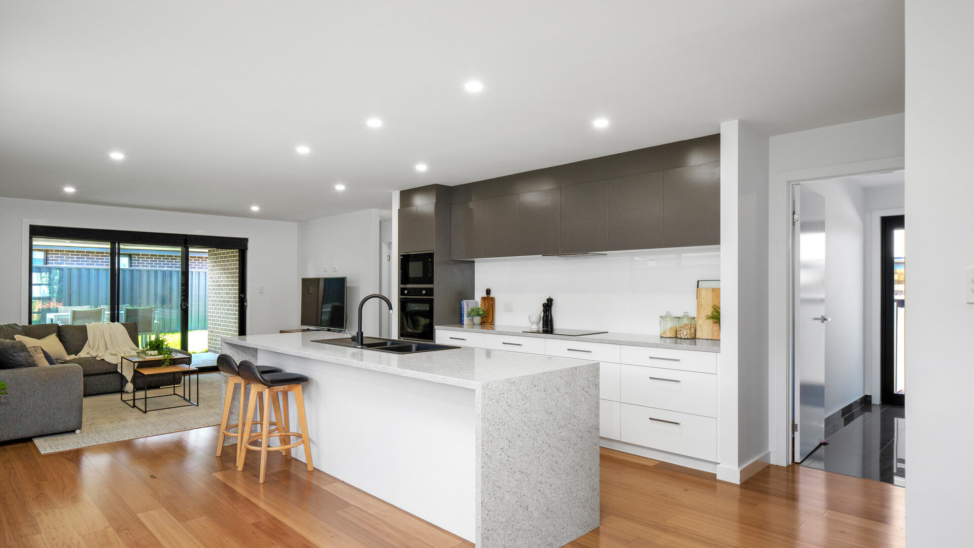 Sold - 1/12 Tamika Terrace - New Property in Hadspen - Real Estate by Josh Hart