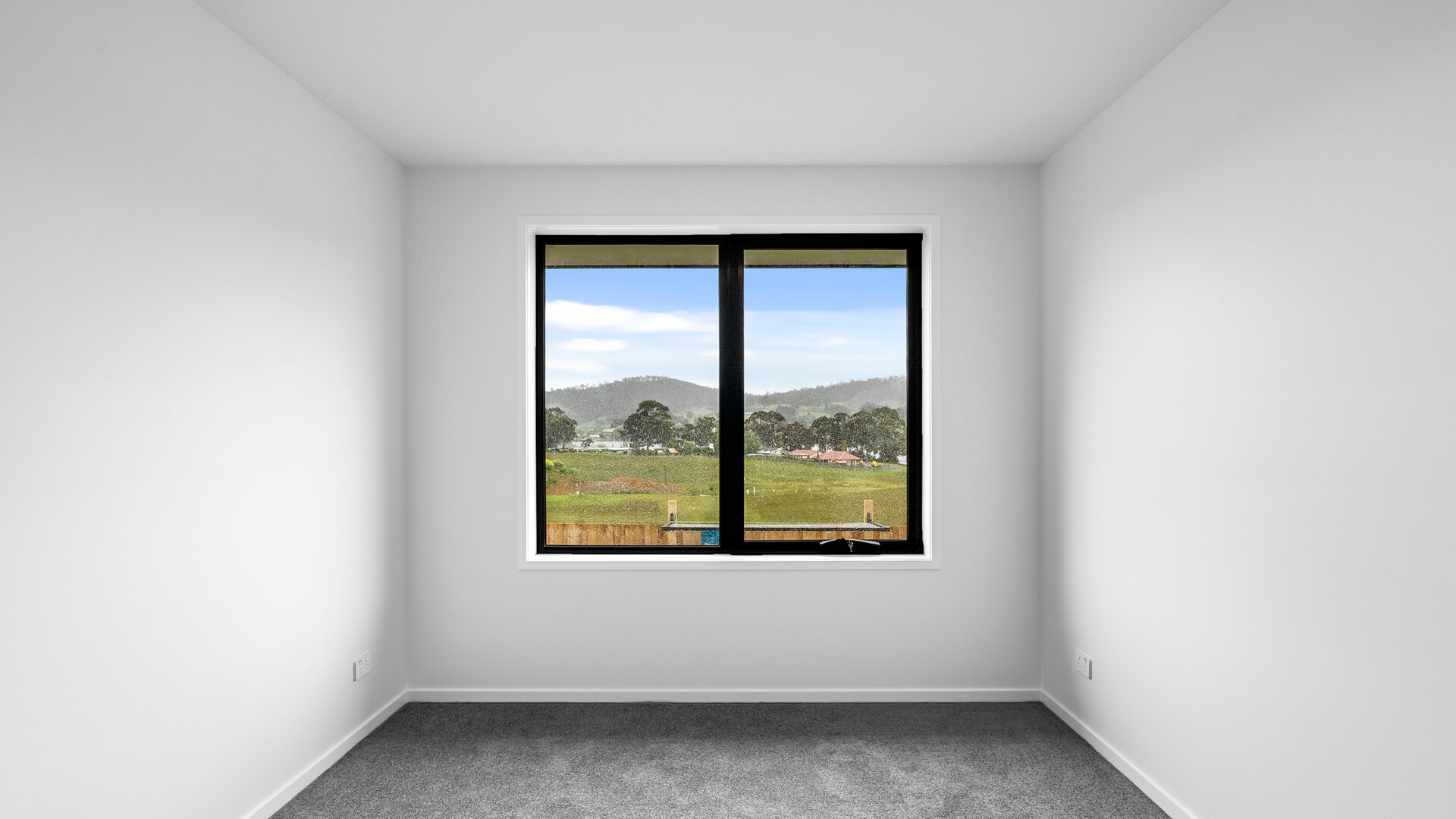Sold - 1/7375 Channel Highway - New Property in Cygnet - Real Estate by Josh Hart