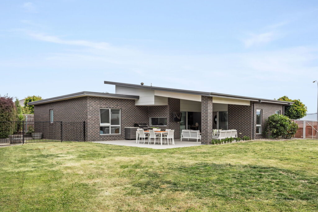 Sold - 8 Hyatt Court - New Property in Riverside - Real Estate by Harrison Wagner