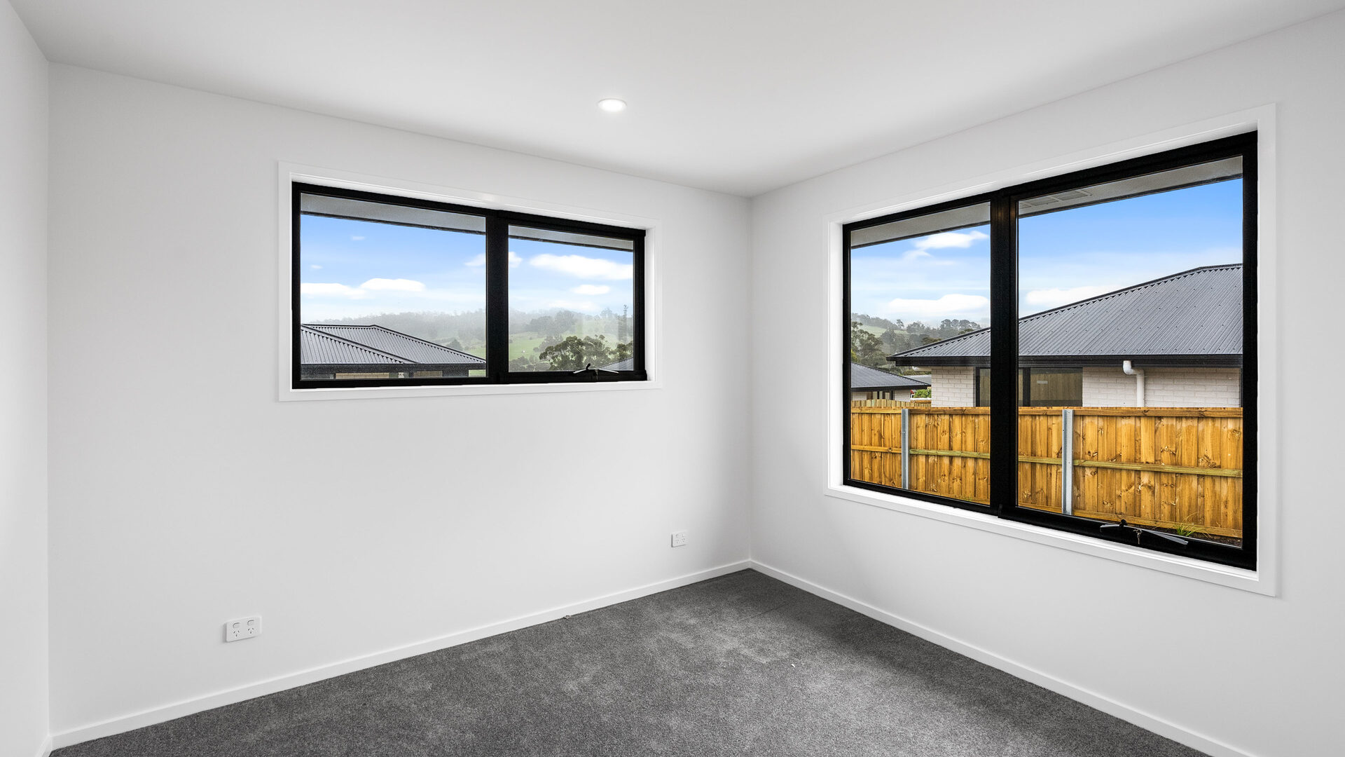 Sold - 2/7375 Channel Highway - New Property in Cygnet - Real Estate by Josh Hart