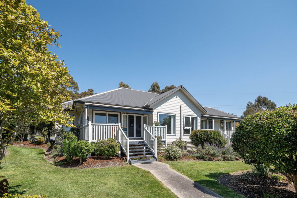 6 Muddy Creek Road