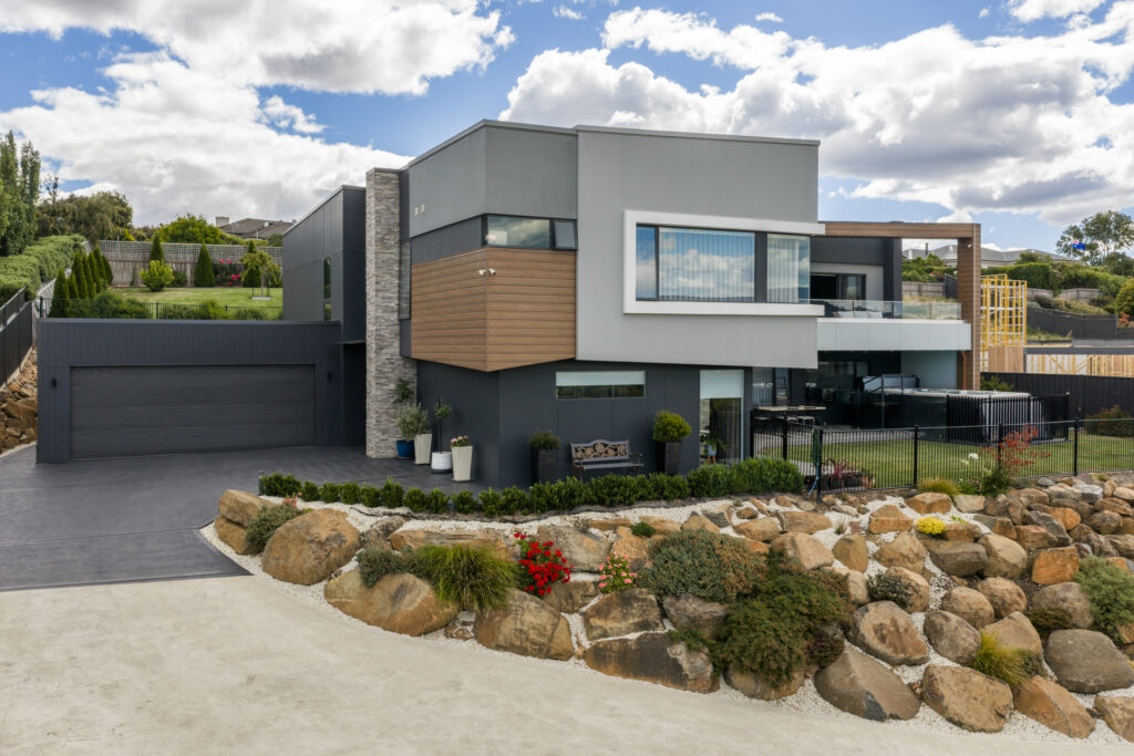 Sold - 7 Carrera Place - New Property in Norwood - Real Estate by Josh Hart