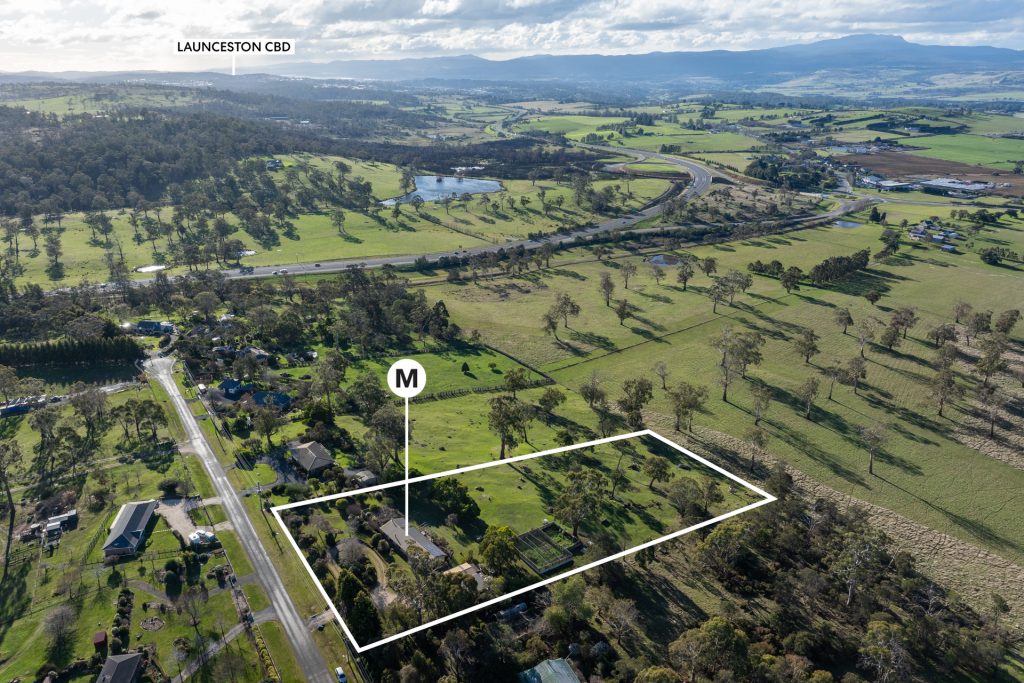 For Sale - 35 Summit Drive - New Property in Devon Hills - Real Estate by Josh Hart