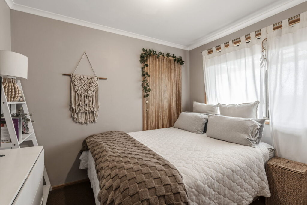 For Sale - 8 Woodleigh Drive - New Property in Oakdowns - Real Estate by Paul Reed