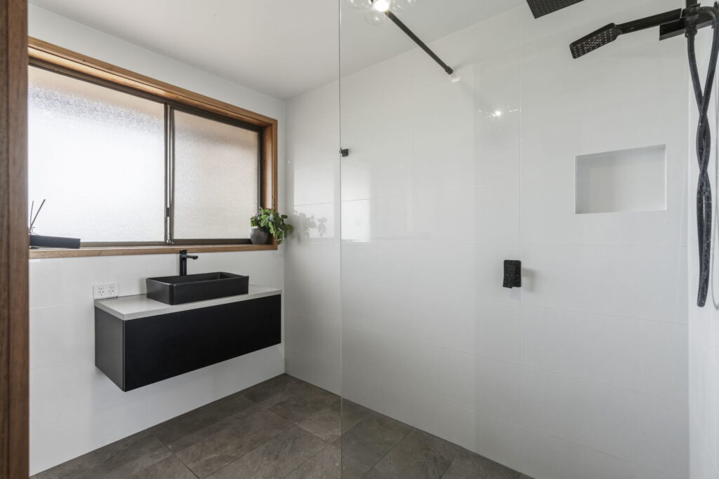 For Sale - 8 Woodleigh Drive - New Property in Oakdowns - Real Estate by Paul Reed