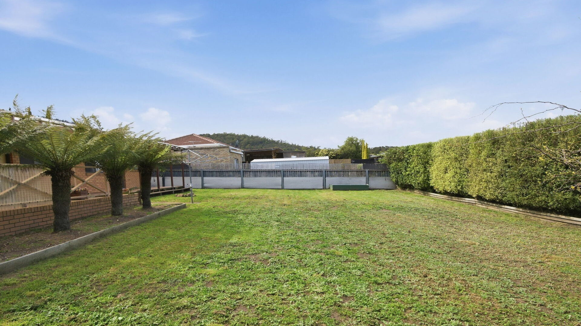 For Sale - 8 Woodleigh Drive - New Property in Oakdowns - Real Estate by Paul Reed