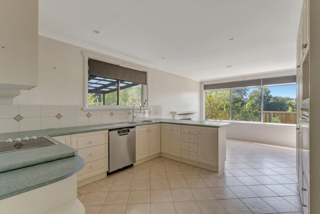 For Rent - 4 Cook Street - New Property in Hadspen - Real Estate by Jamie-Lee Watson