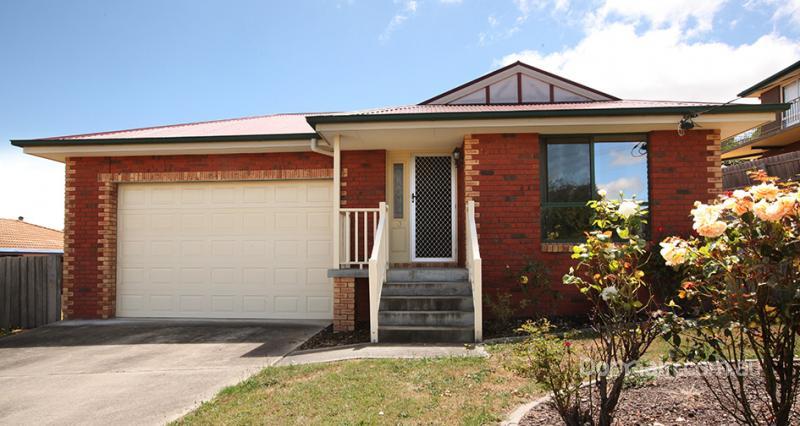 78 Viewbank Road